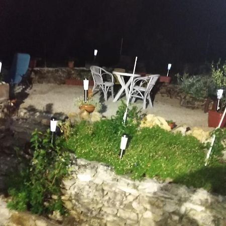 Apartamento Mala Basina -Maslina Vrbanj Exterior foto