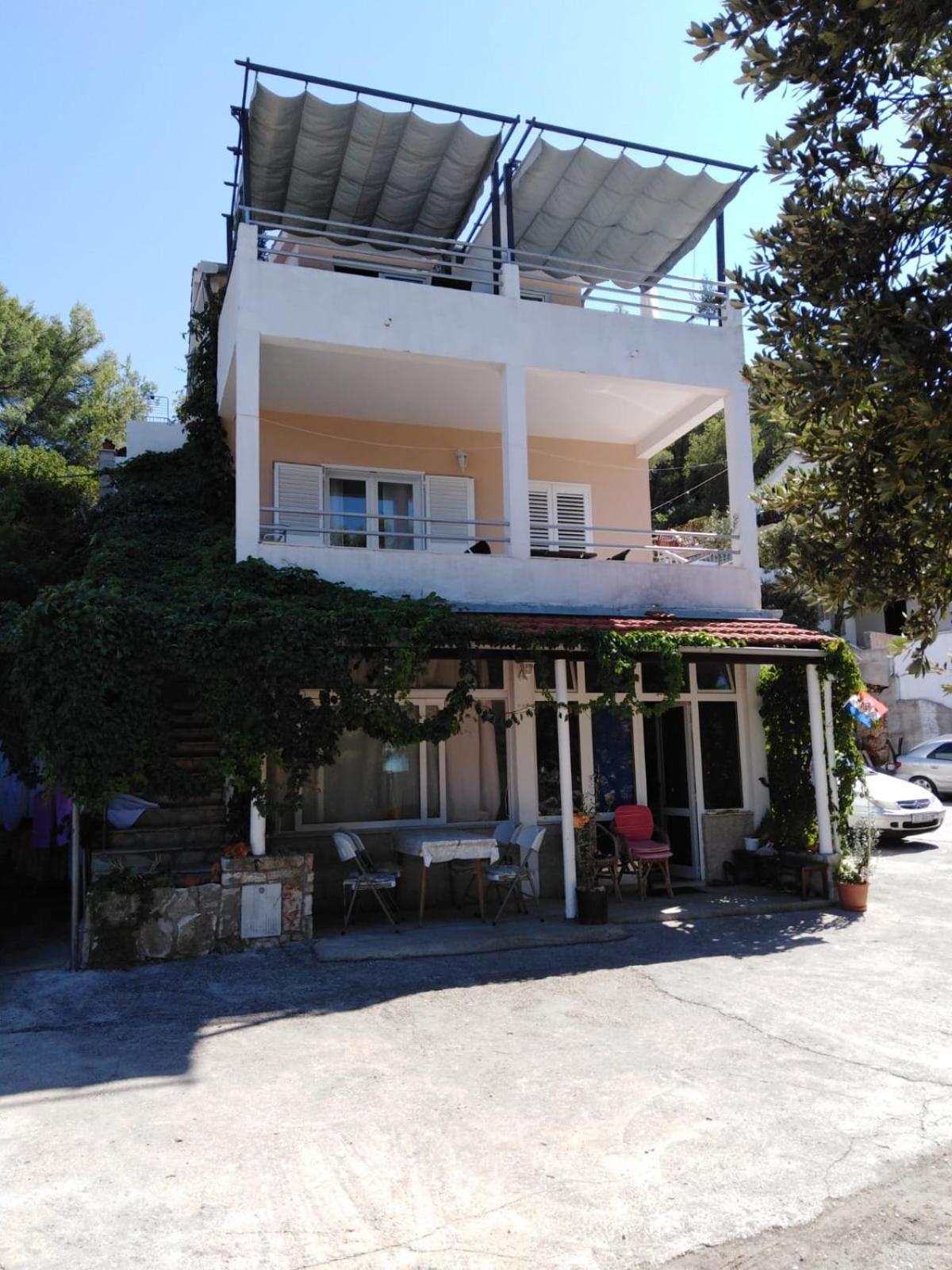 Apartamento Mala Basina -Maslina Vrbanj Exterior foto