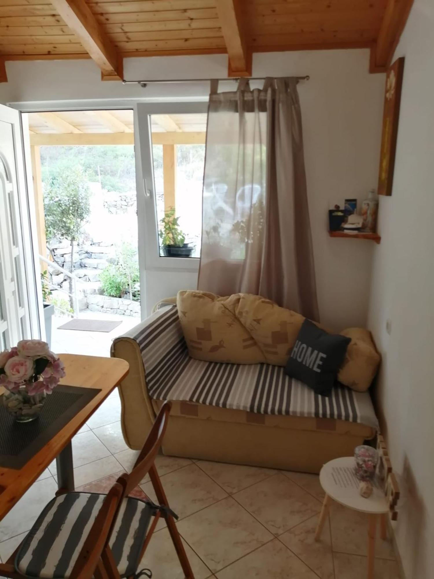 Apartamento Mala Basina -Maslina Vrbanj Exterior foto