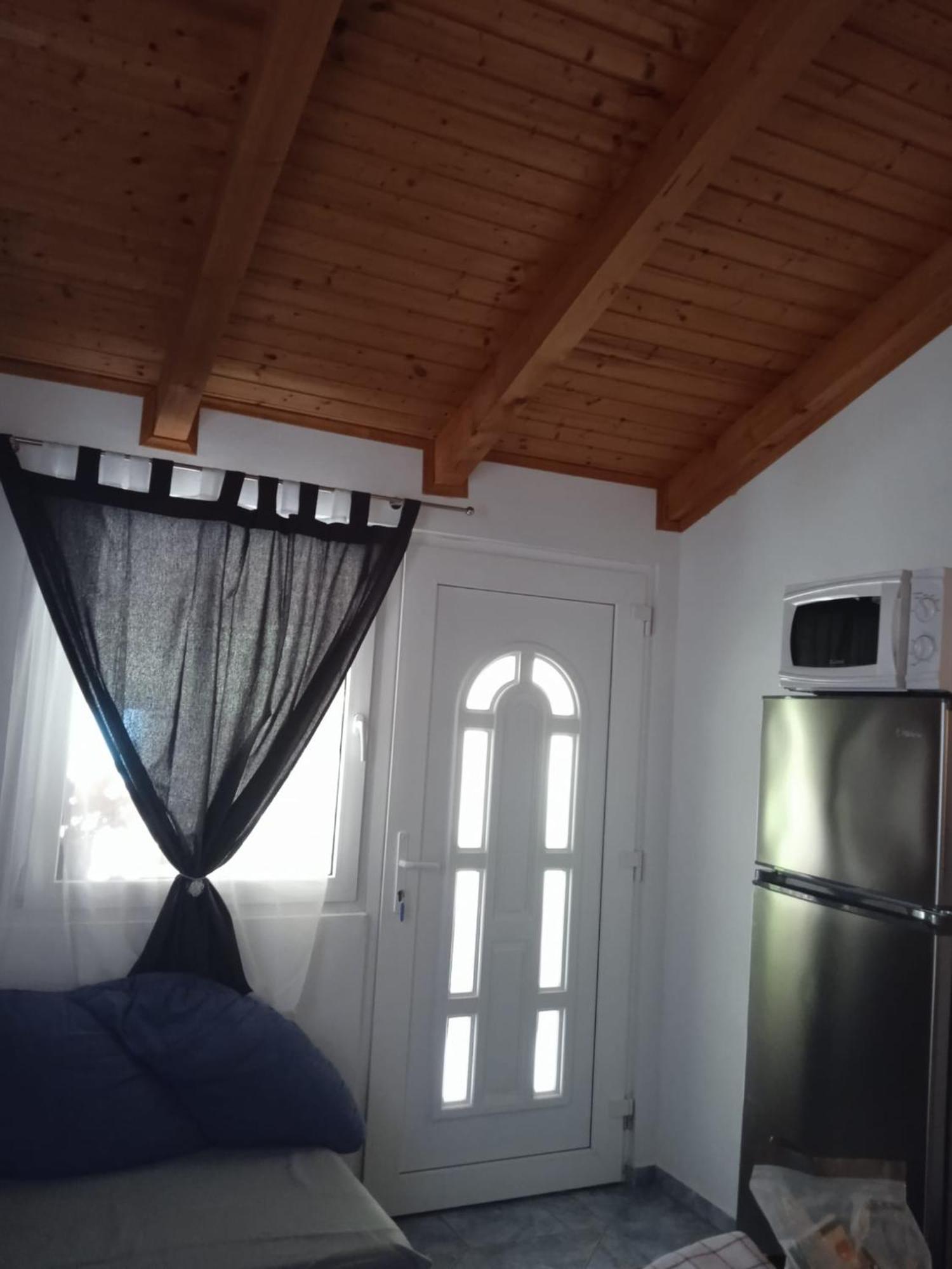 Apartamento Mala Basina -Maslina Vrbanj Exterior foto
