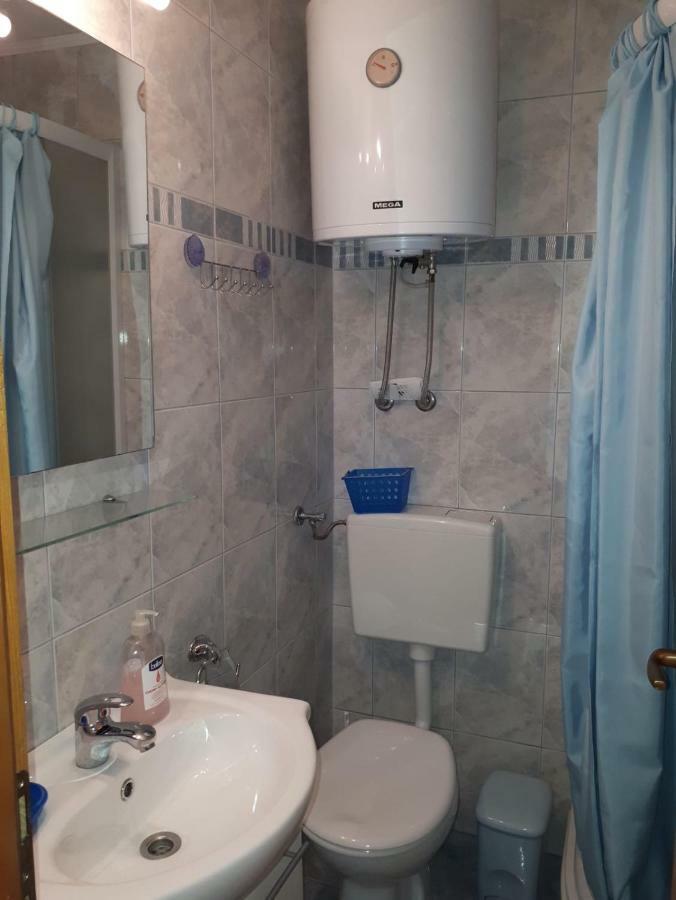 Apartamento Mala Basina -Maslina Vrbanj Exterior foto